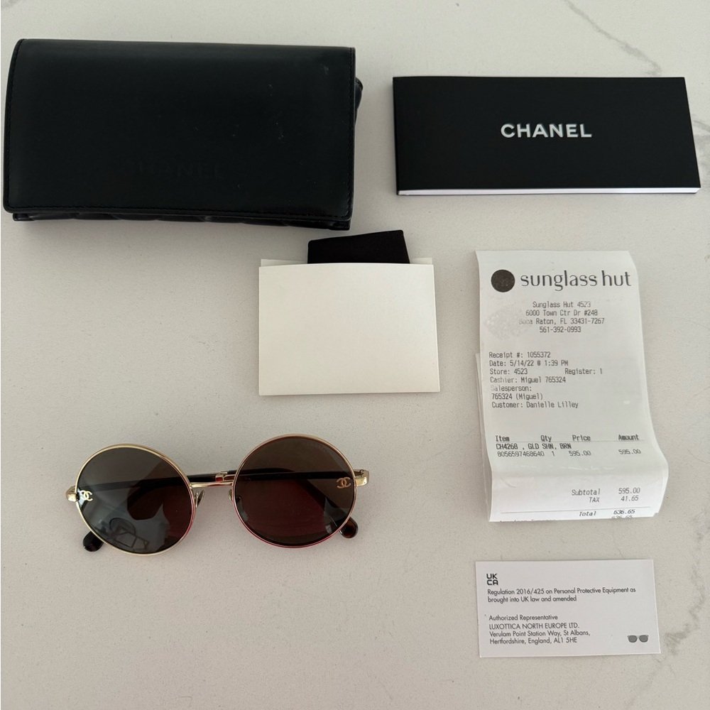Chanel sunglasses like new- only worn once